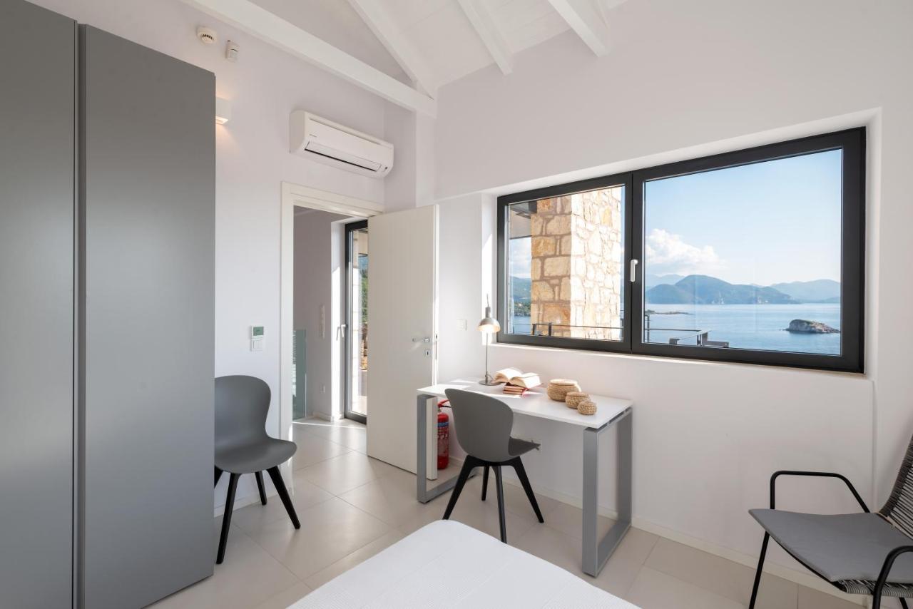 Myzen Villa Asana & Villa KenshyaSívota エクステリア 写真